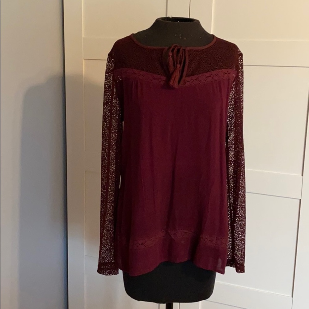 Lace sleeved Burgundy Top